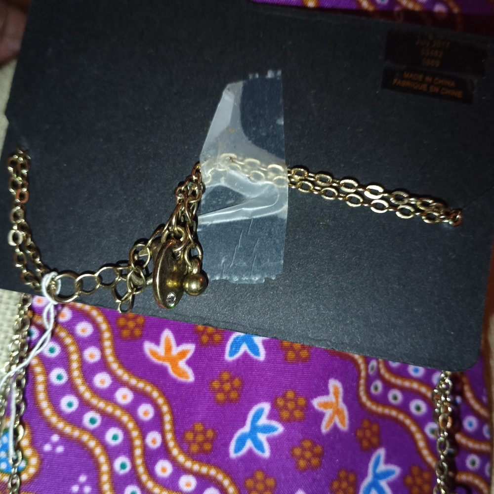 Aeropostale Tennis Necklace - Picture 7 of 16
